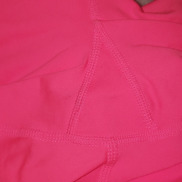 NWOT! High-Rise 3/4 Length Rise Up Leggings - Picture 5 of 8